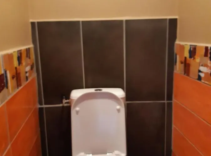 Familiale Avec Piscine Chauffee Et Jacuzzi Bernadets-Debat